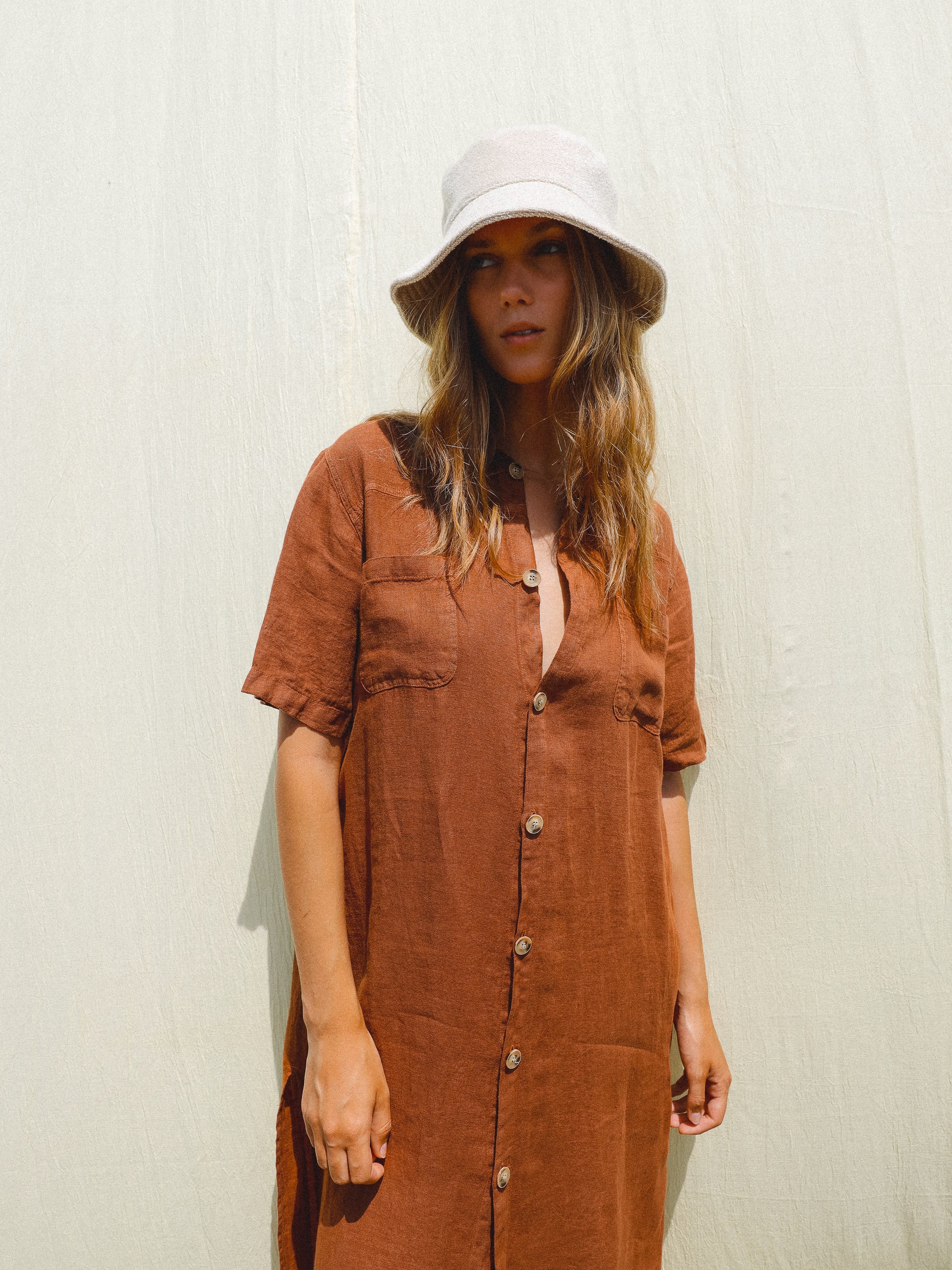 Indi & Cold Linen Shirt Dress in Cinnamon - the tartan fox