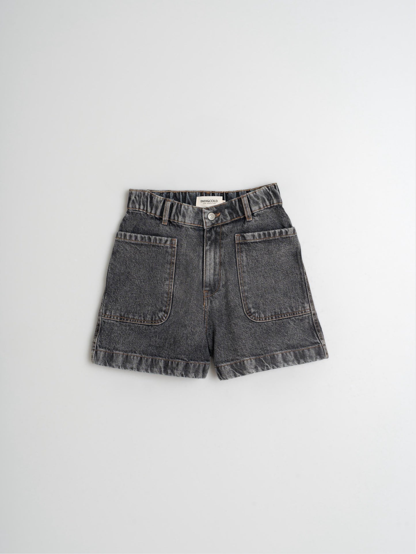 Indi and Cold Retro Denim Shorts in Black