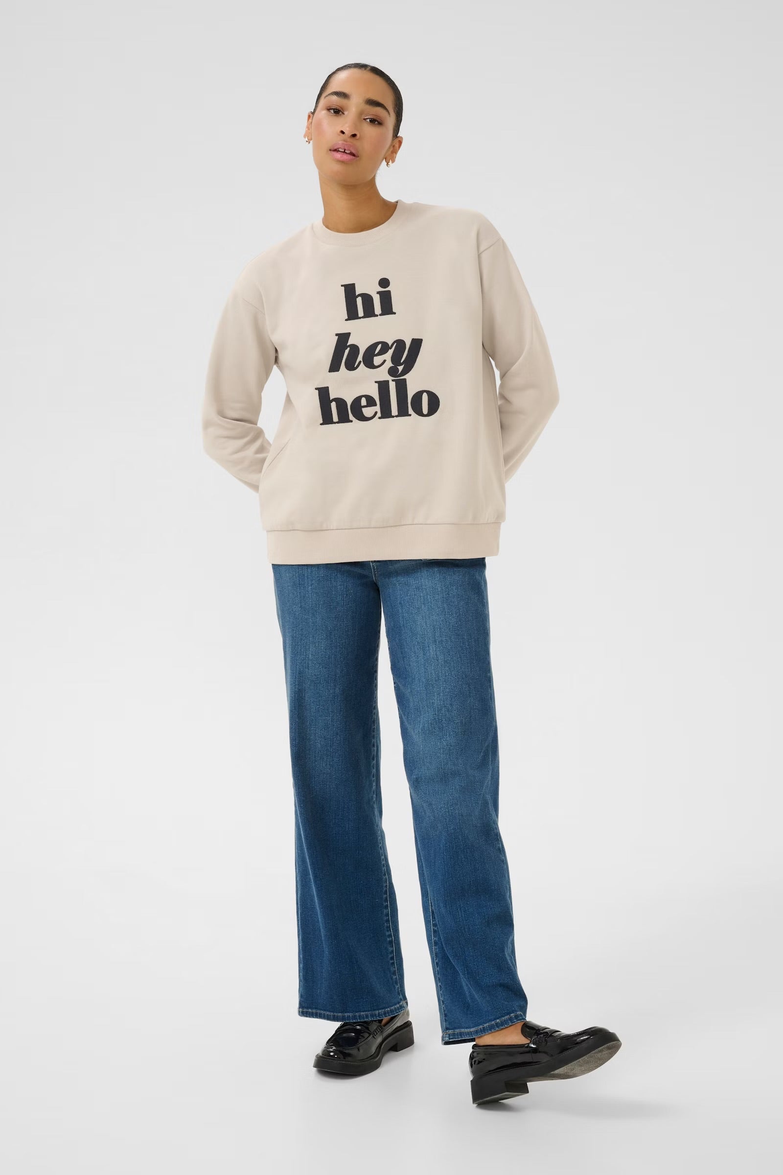 Kaffe Kaellen Sweatshirt in Feather Gray - the tartan fox