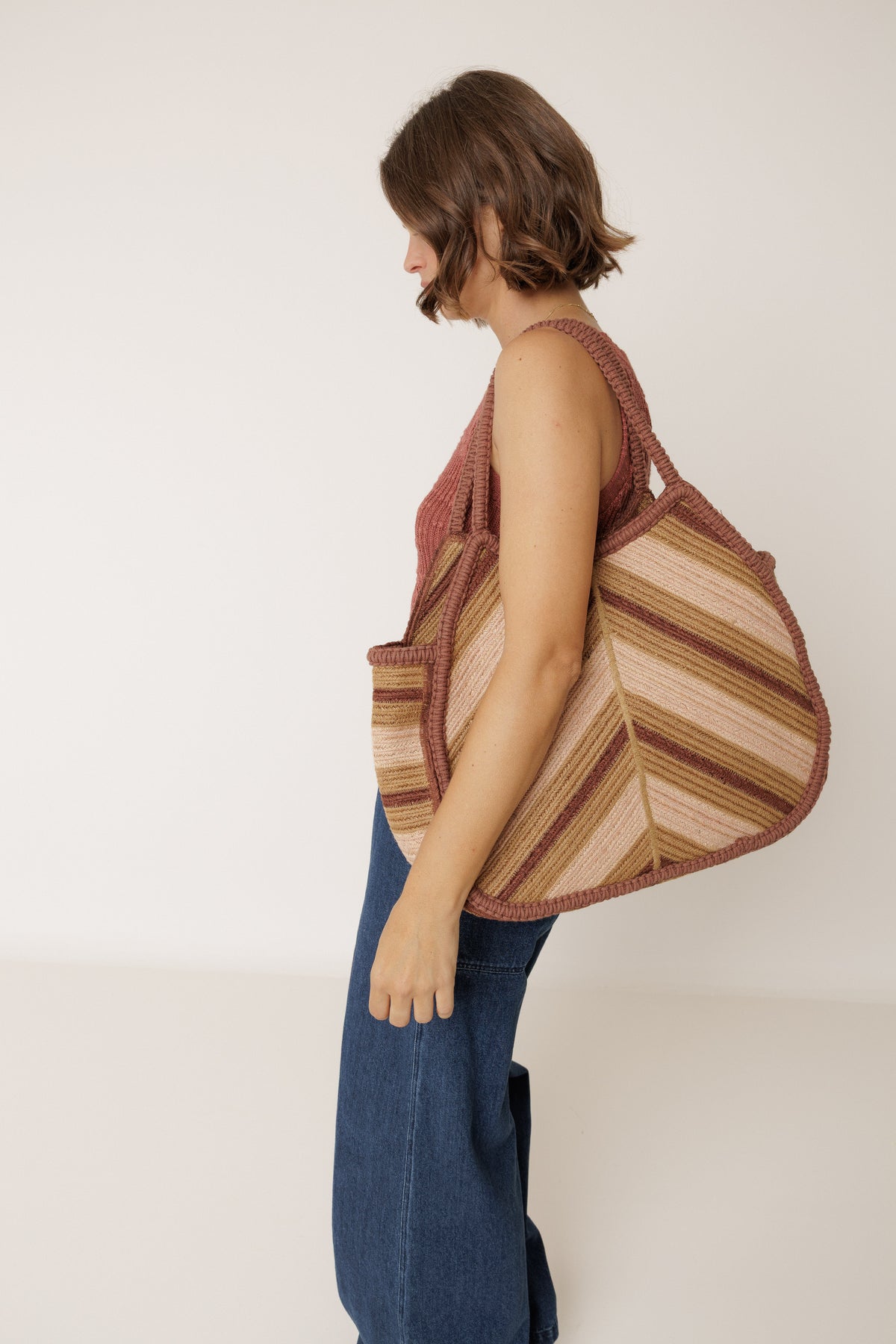 Indi & Cold Herringbone Shopping Bag in Chocolate