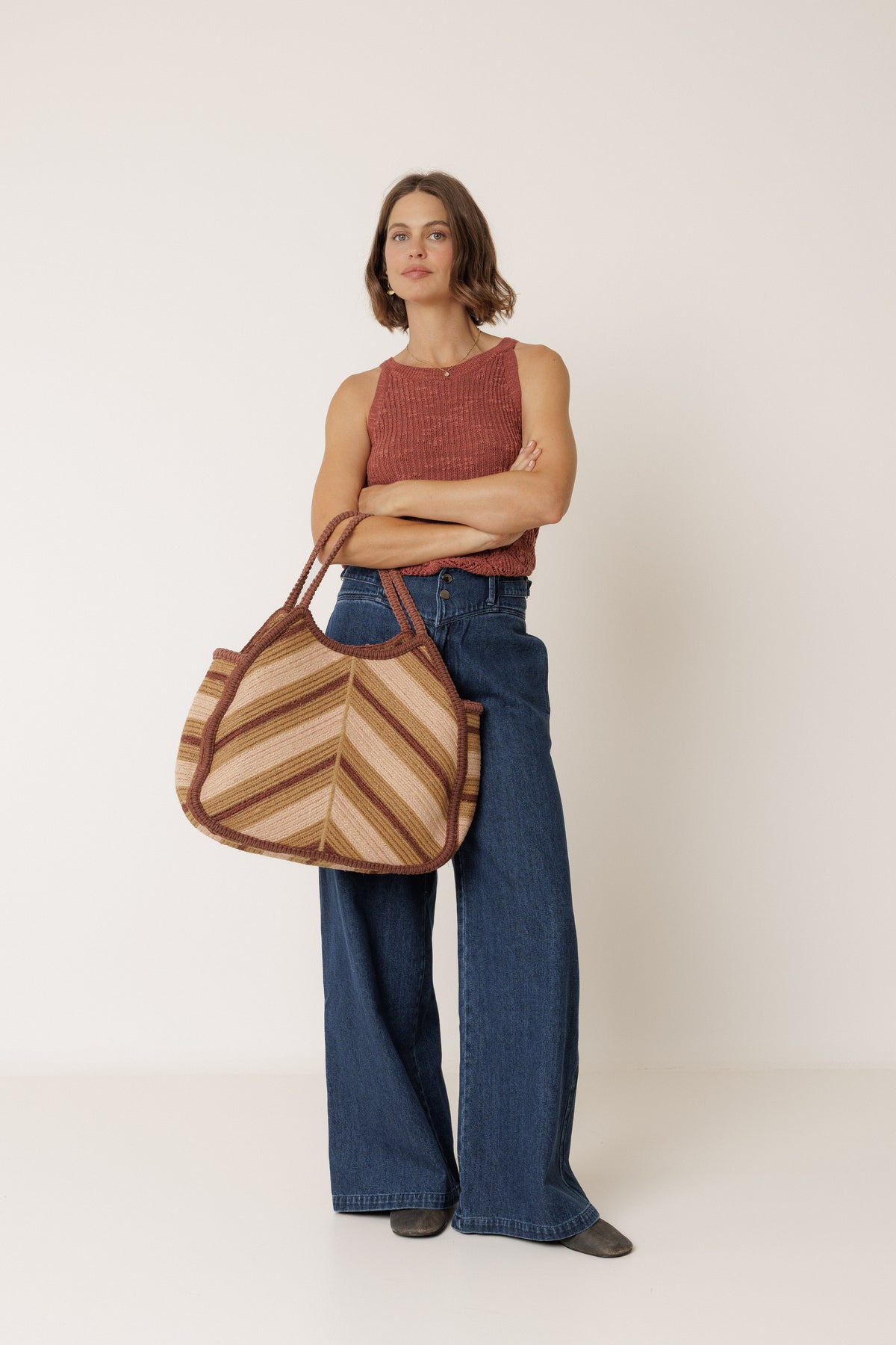 Indi & Cold Herringbone Shopping Bag in Chocolate