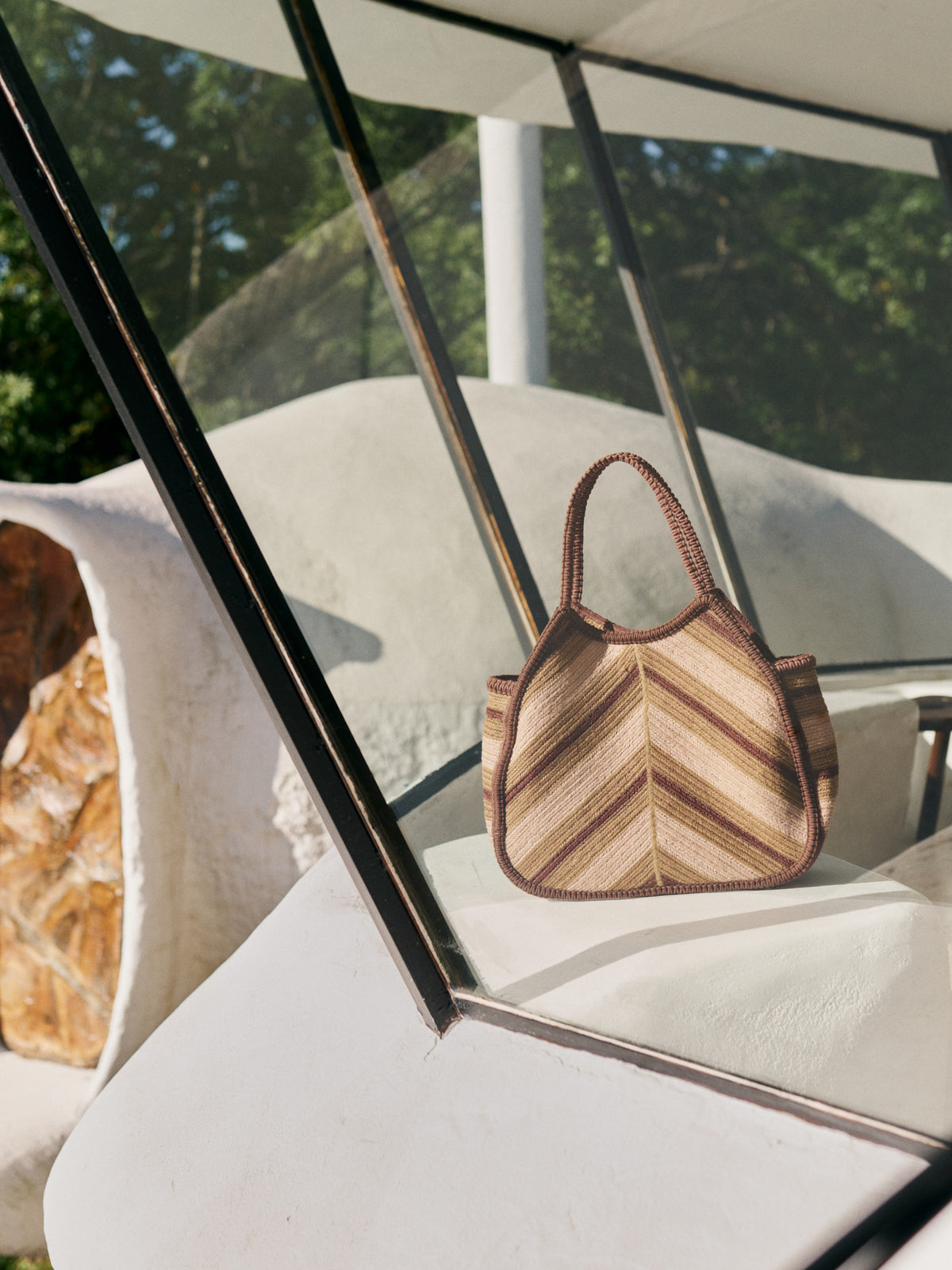 Indi & Cold Herringbone Shopping Bag in Chocolate