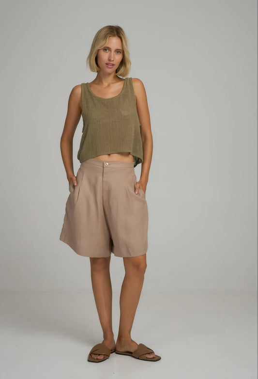 Lilya Dillon Linen Short in Hazelnut - the tartan fox