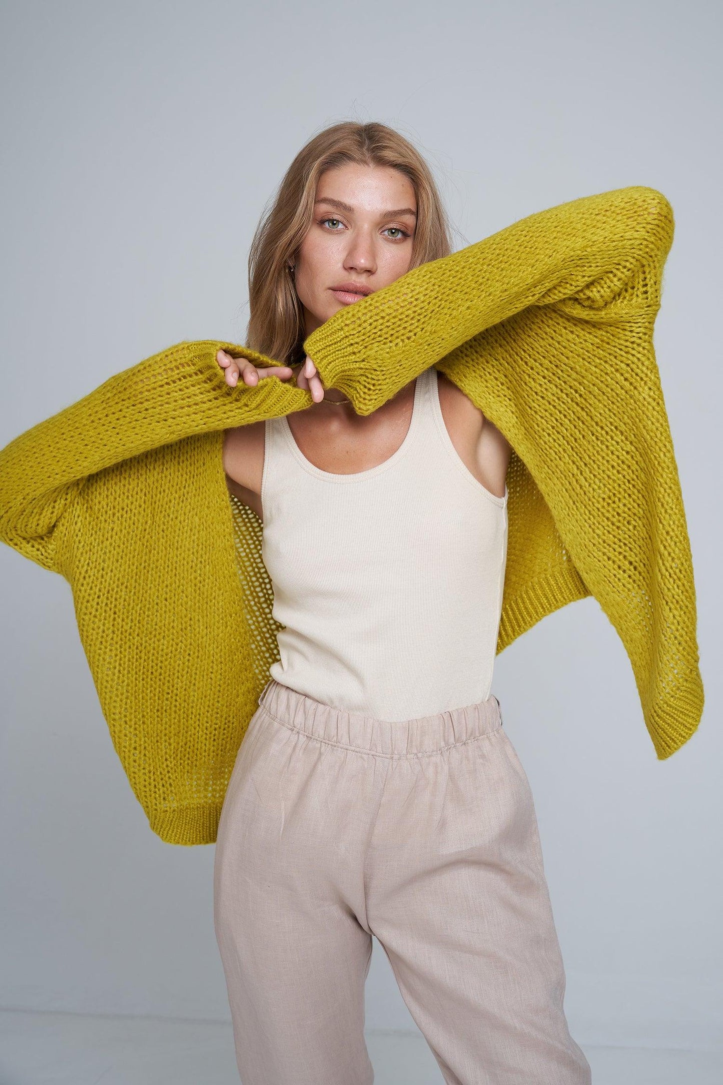 Lilya Marais Cardigan in Anise Yellow - the tartan fox