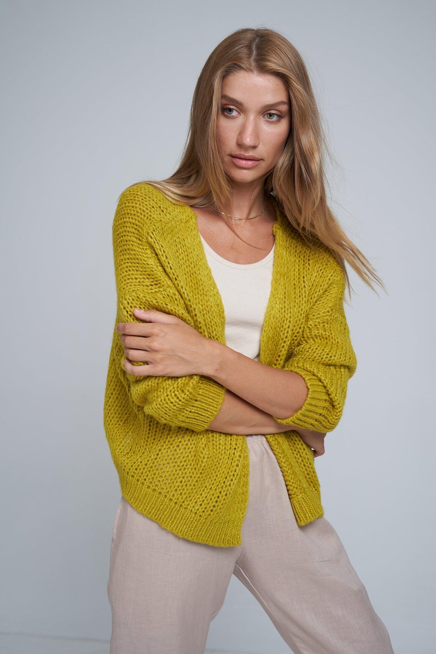 Lilya Marais Cardigan in Anise Yellow - the tartan fox