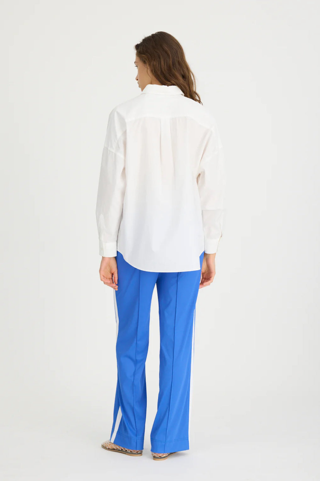 LMND Breakline Jogger in Ink-Blue/White - the tartan fox