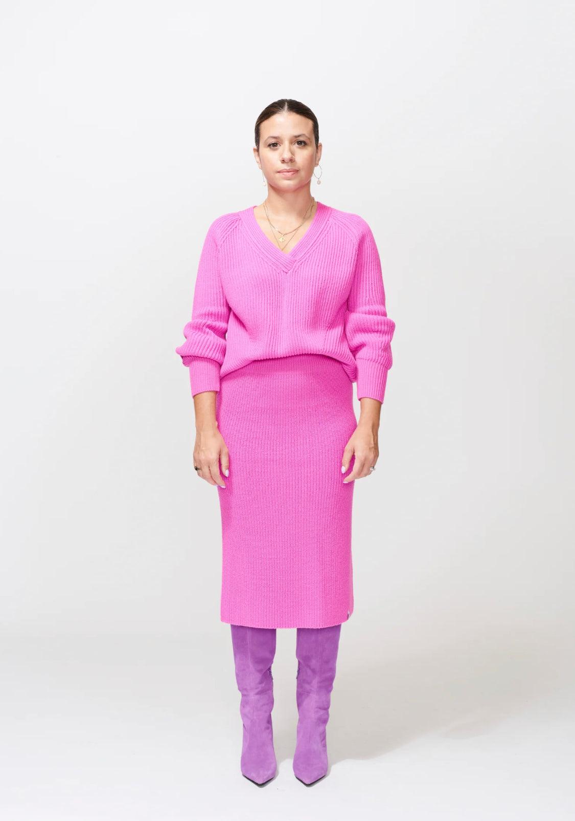 McIntyre Kate V-Neck Jumper in Bright Pink - the tartan fox