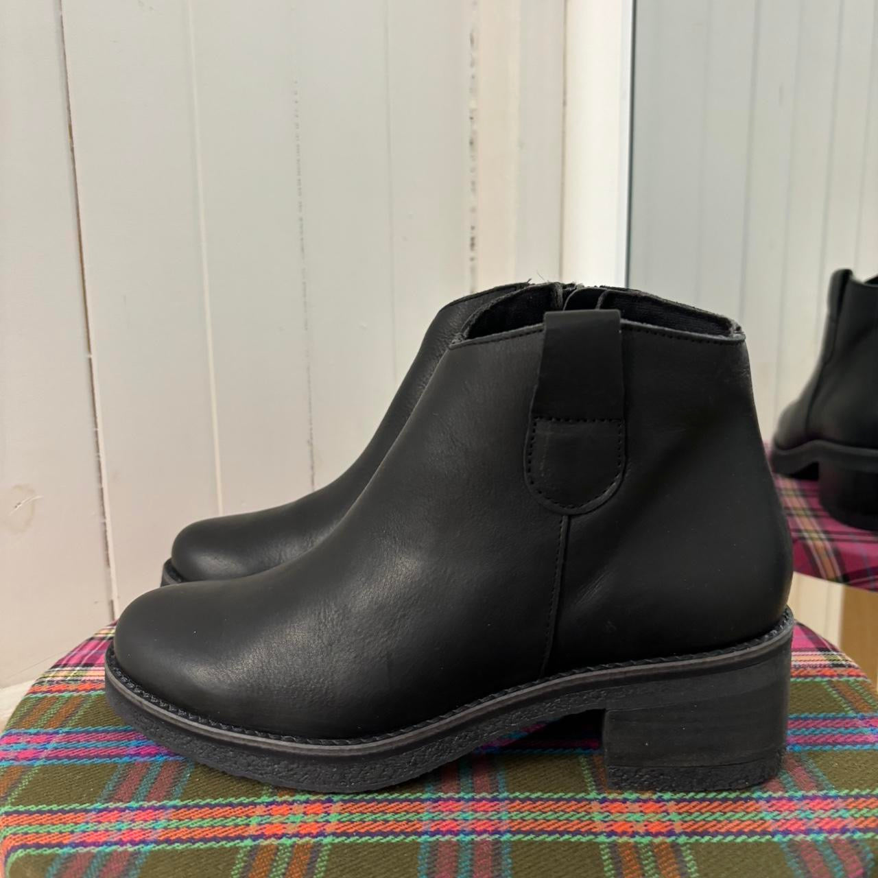 Nu x Neo Devi Boot in Black - the tartan fox