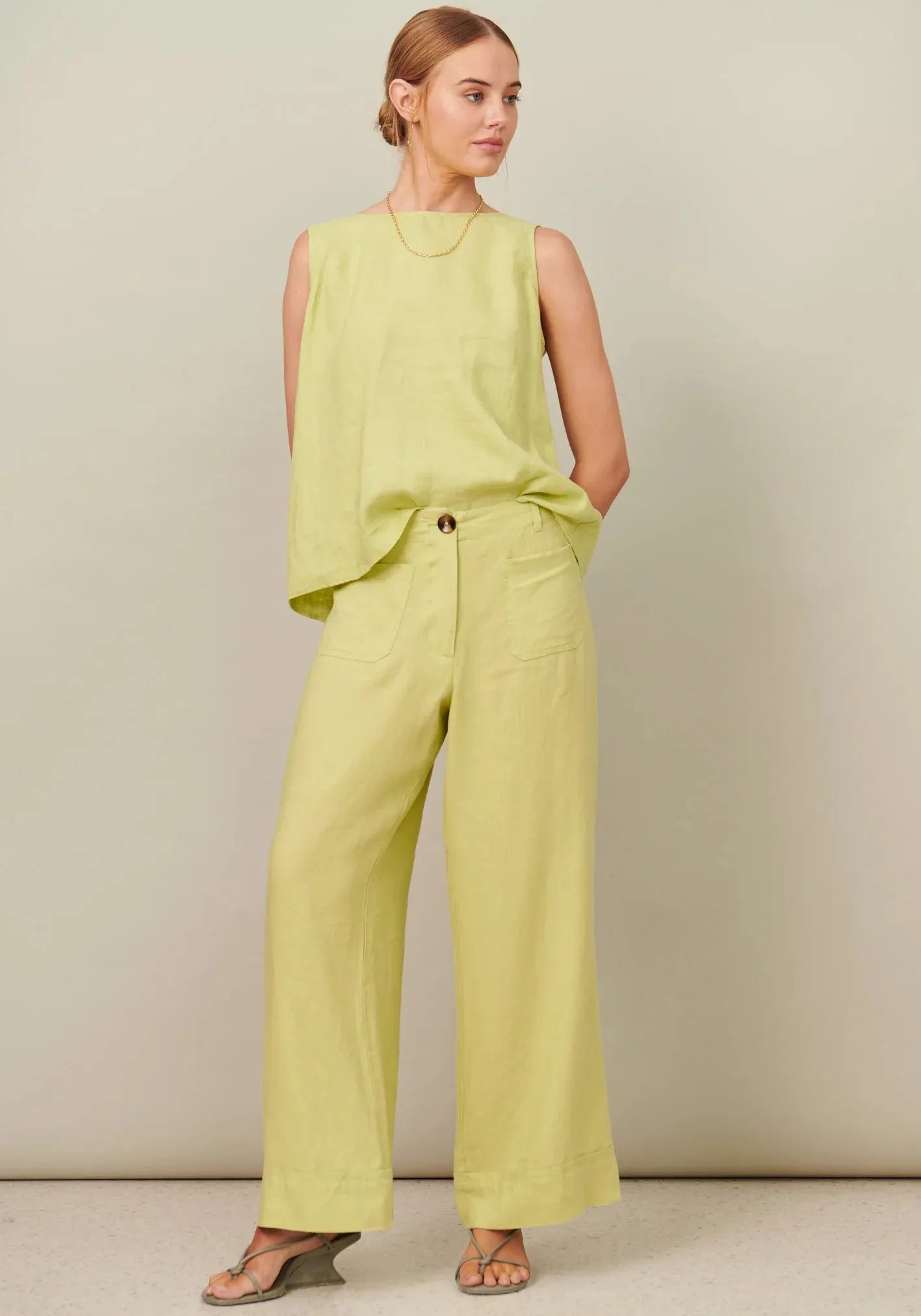 POL Clothing Gia Pant in Pistachio - the tartan fox