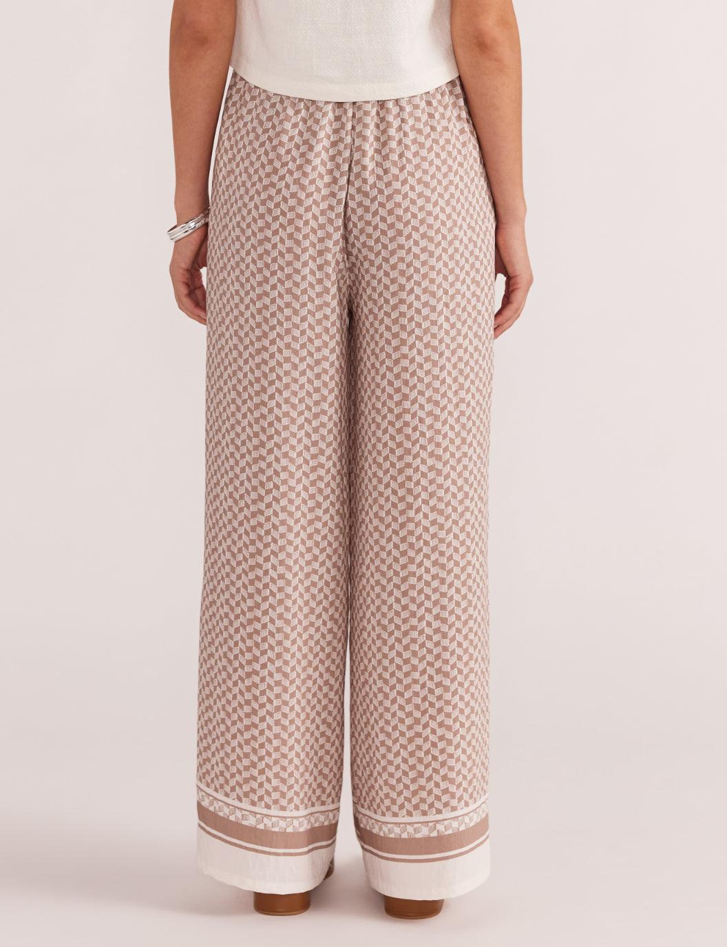 Staple the Label Soleil Drawstring Pants in Beige - the tartan fox