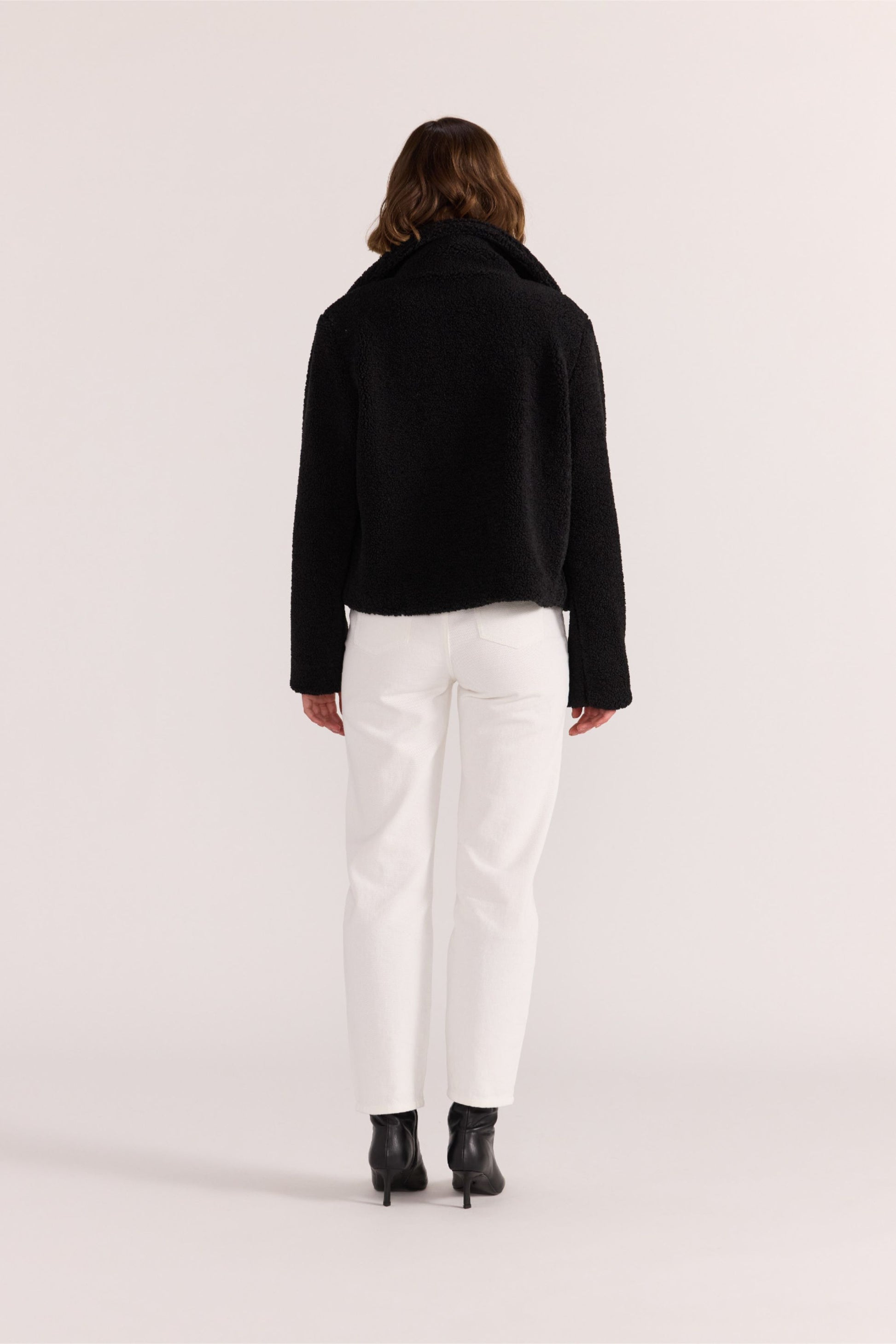 Staple the Label Tate Sherpa Jacket in Black - the tartan fox