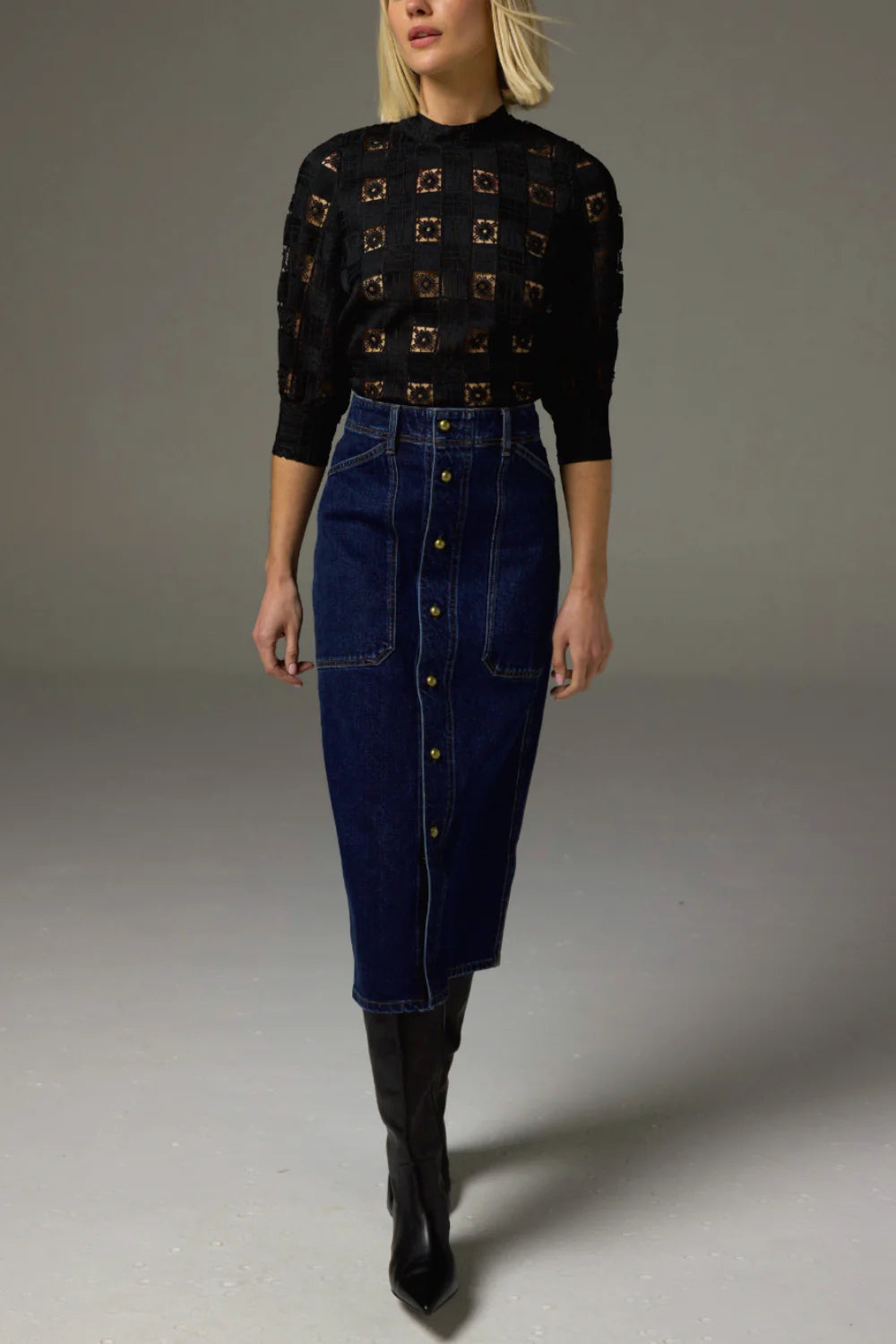 Zoe Kratzmann Studio Top in Black - the tartan fox