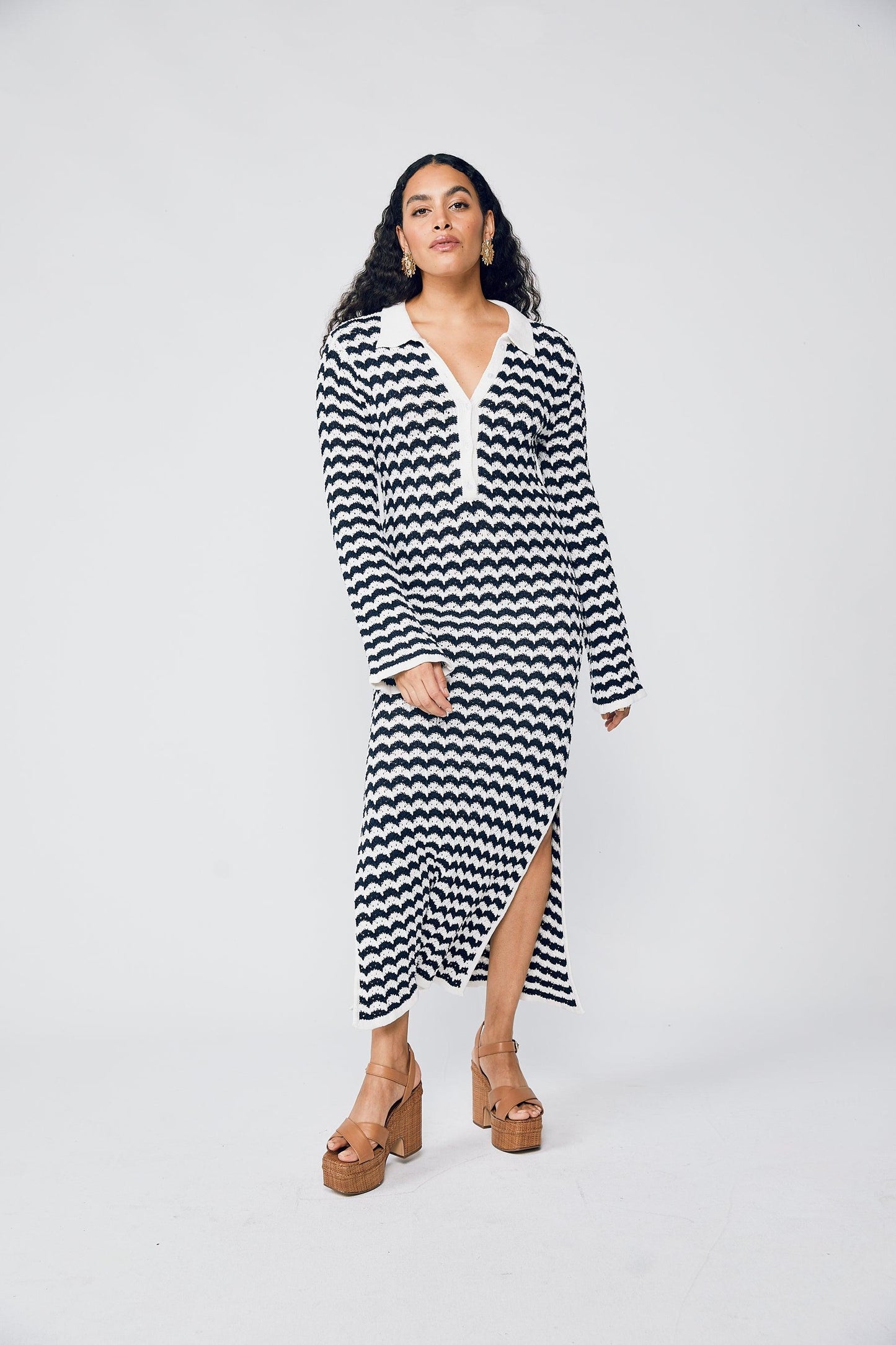 Rue Stiic Alicia Maxi Dress in Wavy Horizontal Stripe - the tartan fox