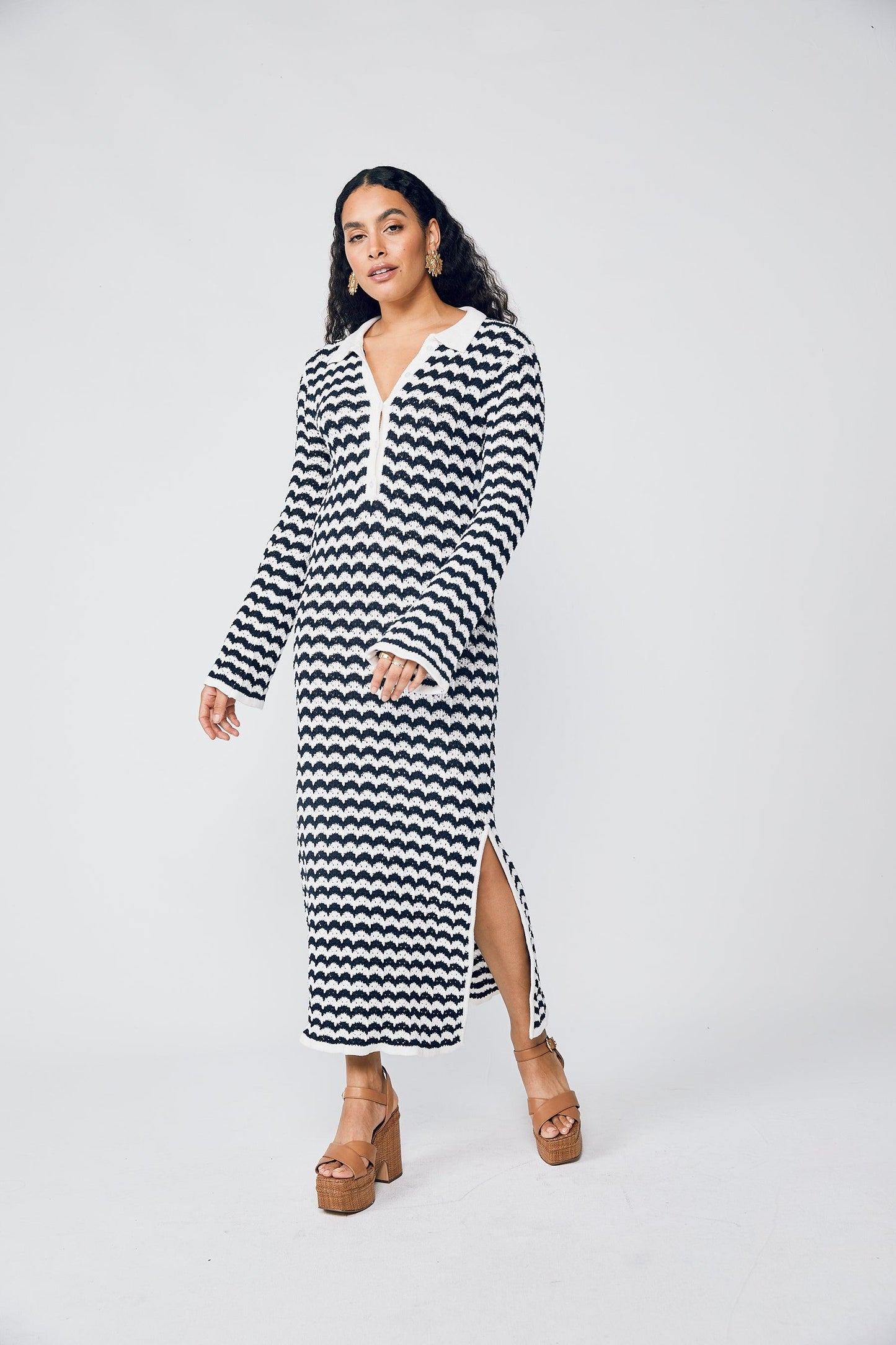 Rue Stiic Alicia Maxi Dress in Wavy Horizontal Stripe - the tartan fox