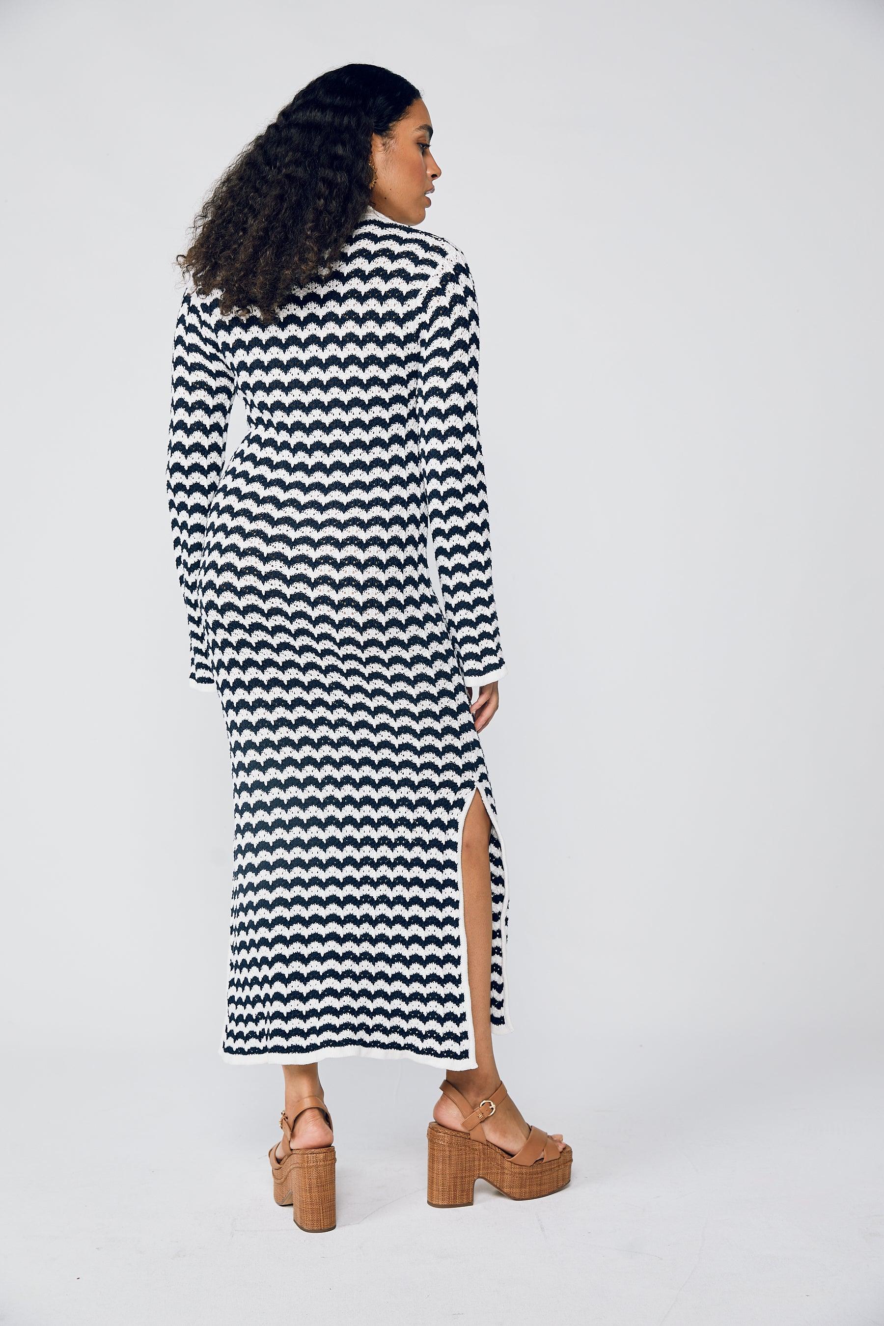 Rue Stiic Alicia Maxi Dress in Wavy Horizontal Stripe - the tartan fox