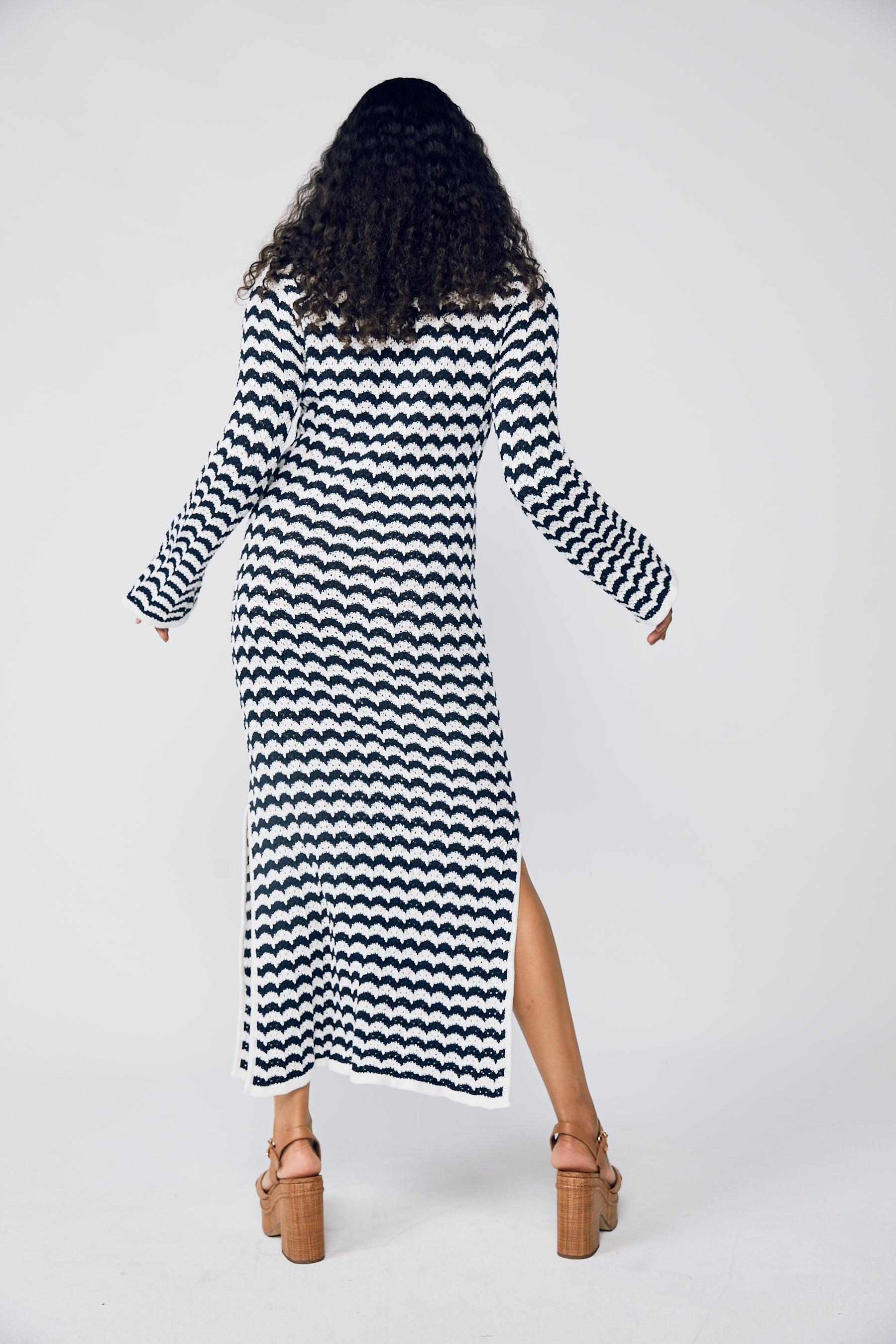 Rue Stiic Alicia Maxi Dress in Wavy Horizontal Stripe - the tartan fox